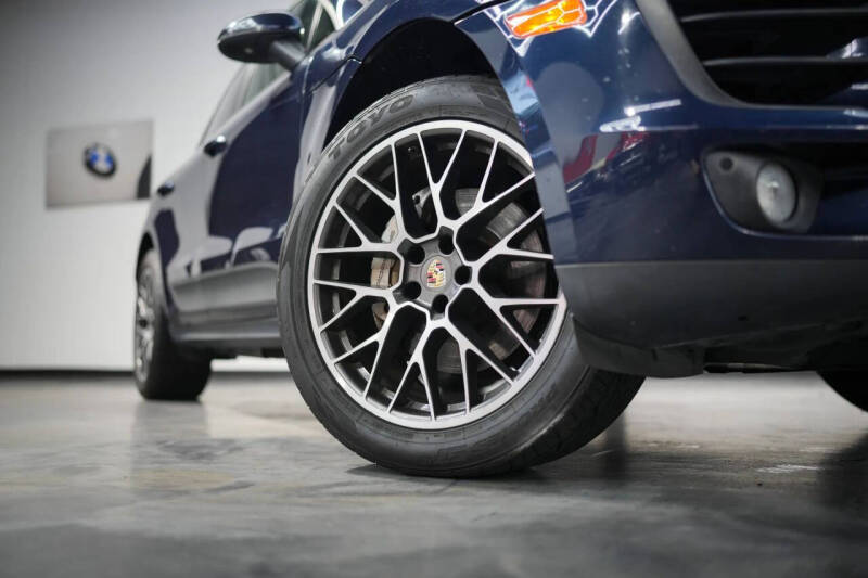 2015 Porsche Macan S