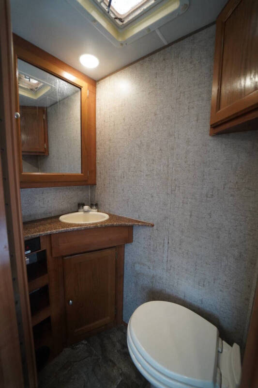 2018  Forest River  Coachmen Leprechaun