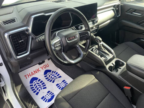 2024 GMC Canyon Elevation