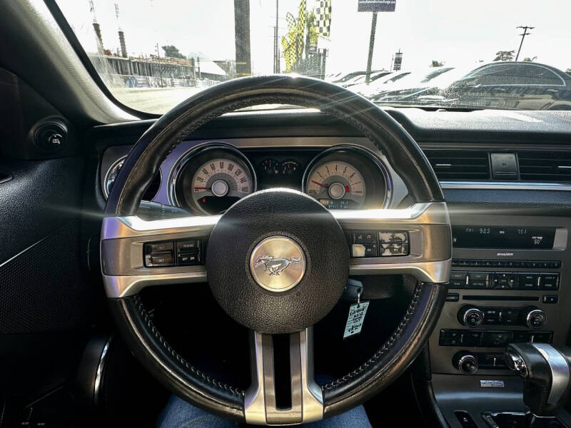 2012 Ford Mustang GT Premium