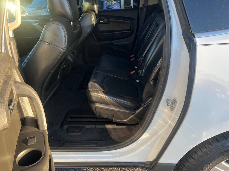 2010 Chevrolet Traverse LT