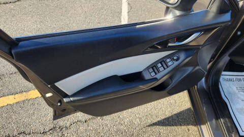 2016 Mazda MAZDA3 i Touring