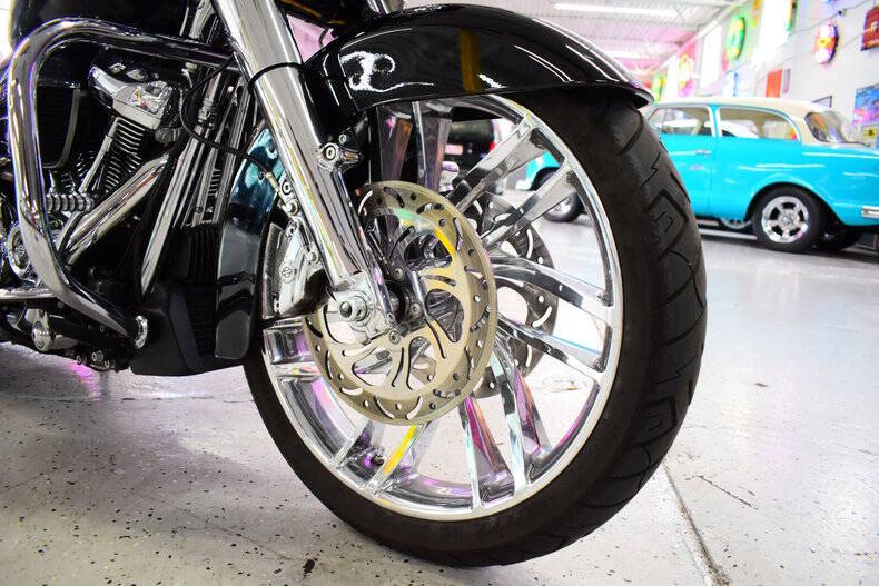 2017 Harley-Davidson Street Glide