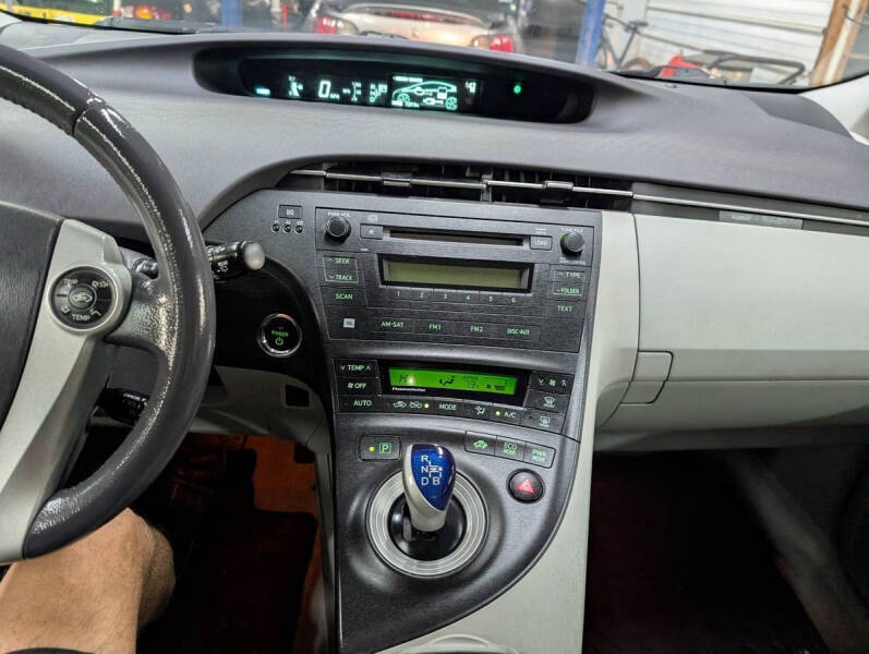 2011 Toyota Prius One