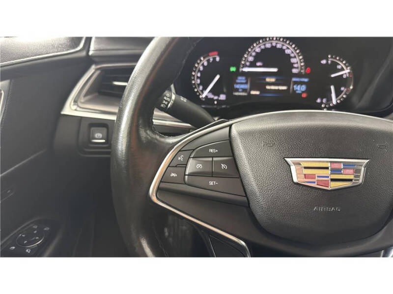 2018 Cadillac XT5 Luxury