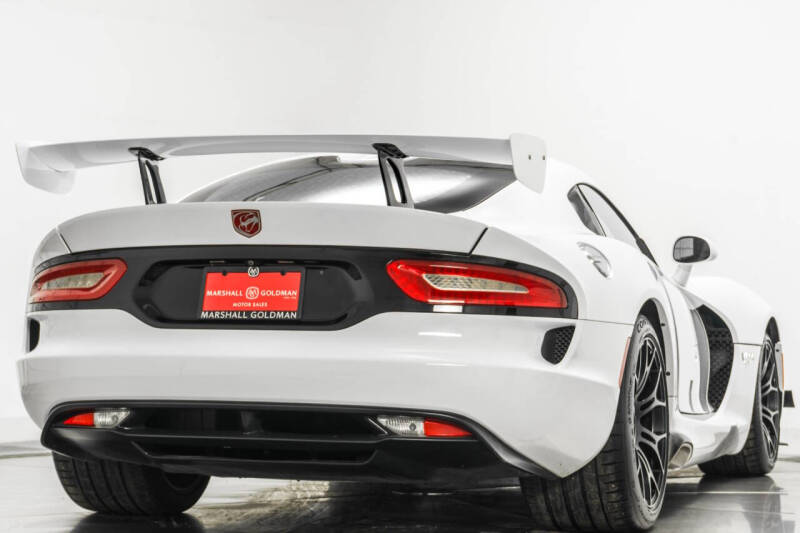 2016 Dodge Viper GTC