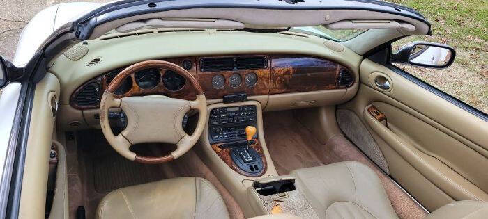 1997 Jaguar XK8