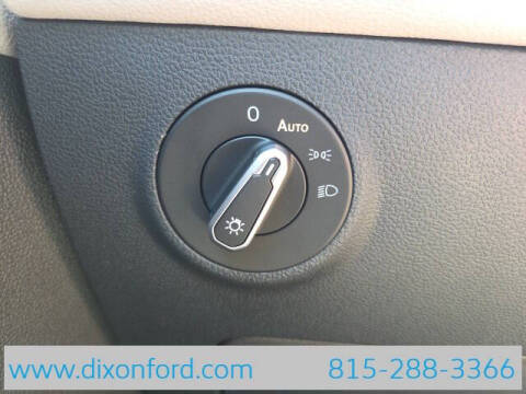 2025 Volkswagen Taos S 4Motion