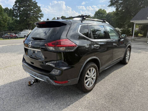 2020 Nissan Rogue SV
