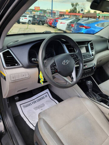 2017 Hyundai Tucson SE