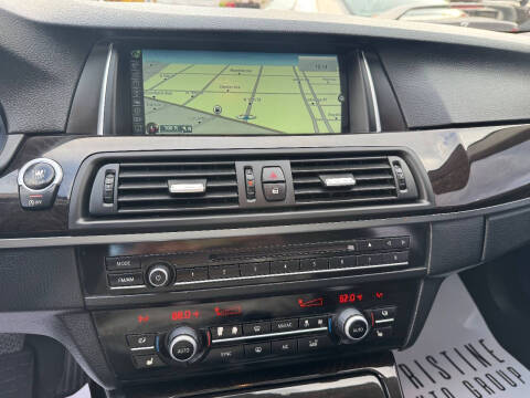 2015 BMW 5 Series 528i xDrive