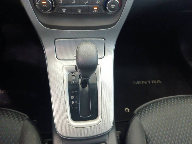 2014 Nissan Sentra SR
