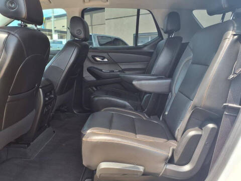 2021 Chevrolet Traverse LT Leather