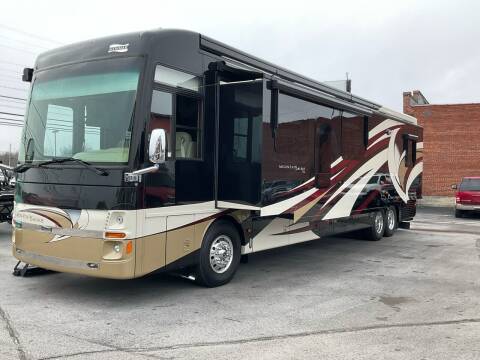 2014 Newmar MOUNTAINAIR for sale at Blue Bird Motors in Crossville TN