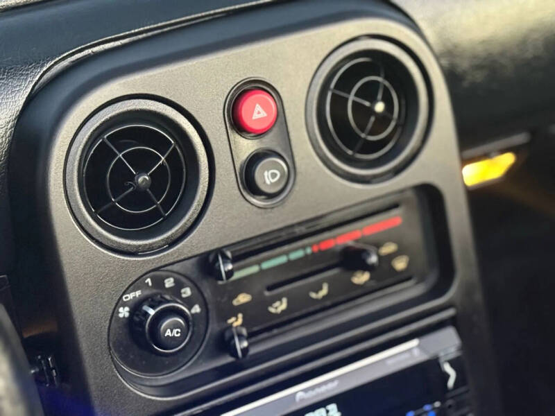 1990 Mazda MX-5 Miata