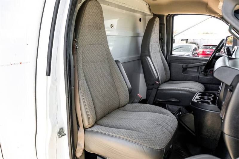 2020 Chevrolet Express 3500