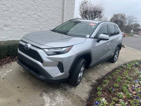 2022 Toyota RAV4 Hybrid XLE