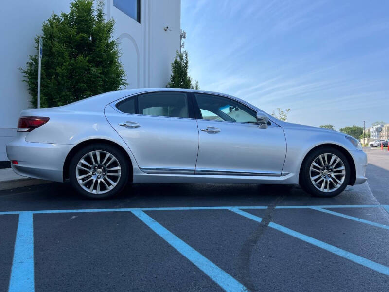 2017 Lexus LS 460
