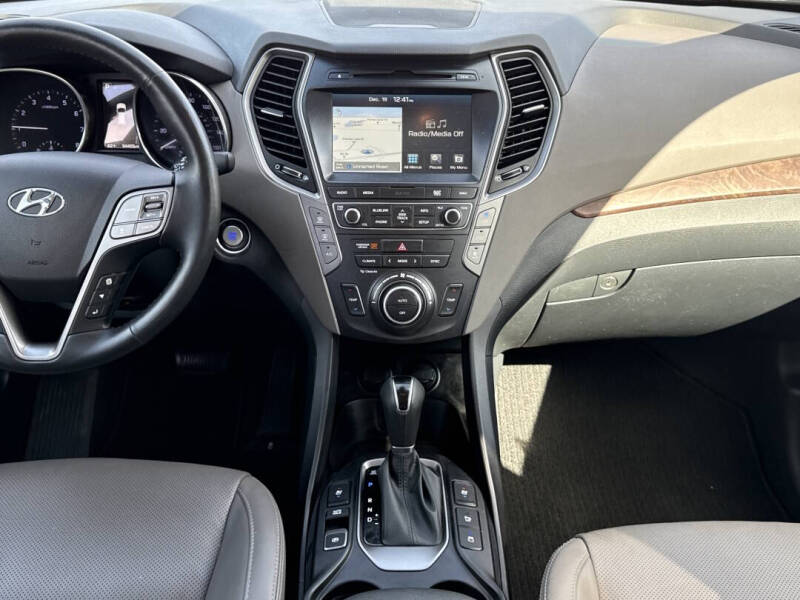 2017 Hyundai Santa Fe