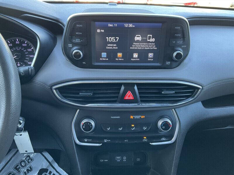 2020 Hyundai Santa Fe SE