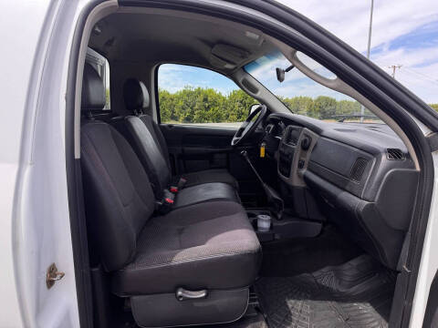2004 Dodge Ram 1500 ST