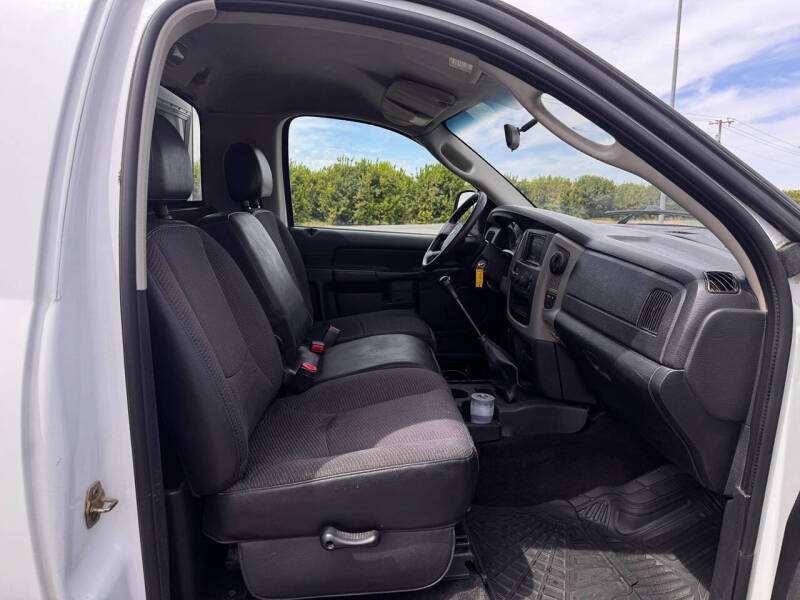 2004 Dodge Ram 1500 ST