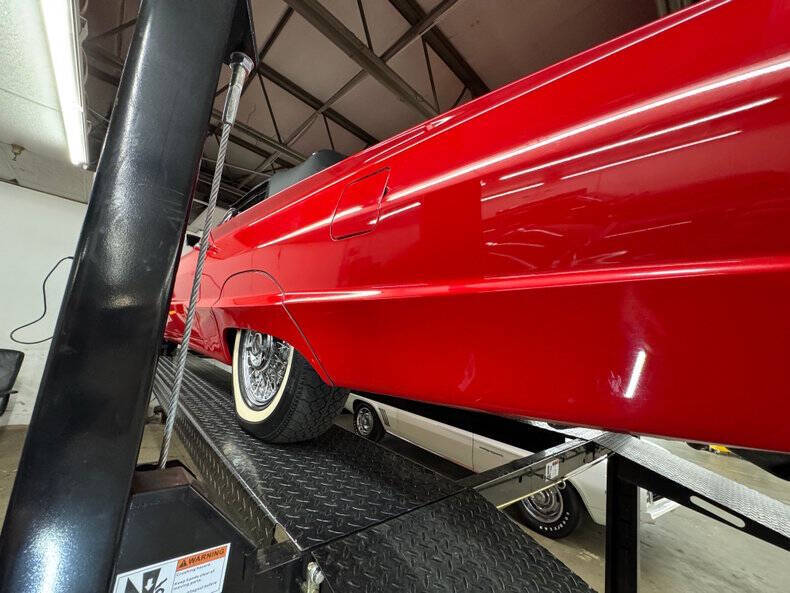 1964 Ford Thunderbird