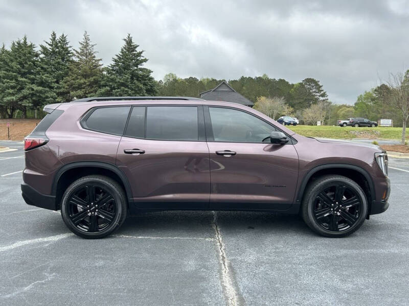 2025 GMC Acadia Elevation