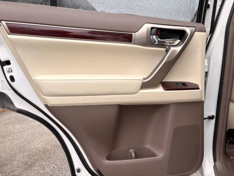 2017 Lexus GX 460