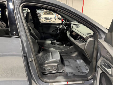 2025 Audi SQ6 e-tron quattro Prestige