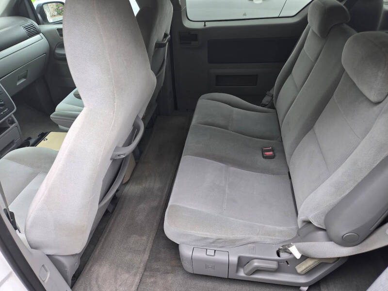 2004 Ford Freestar SES - Photo 14