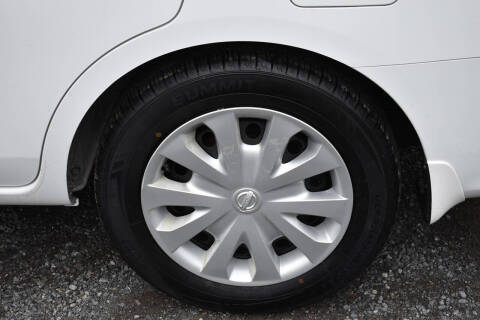 2016 Nissan Versa 1.6 S Plus