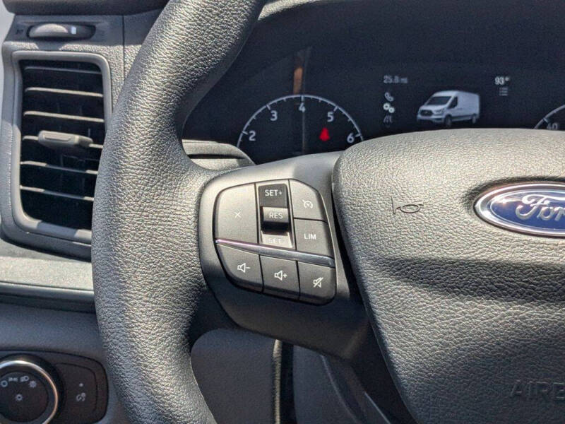 2025 Ford Transit 250