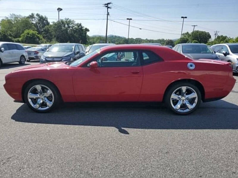 2013 Dodge Challenger SXT