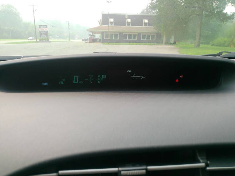 2011 Toyota Prius Two