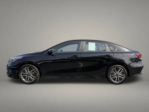 2022 Kia Forte GT Line