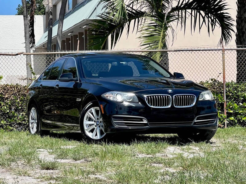 2016 BMW 5 Series 528i