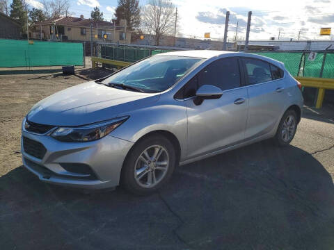 2018 Chevrolet Cruze LT Auto Photo