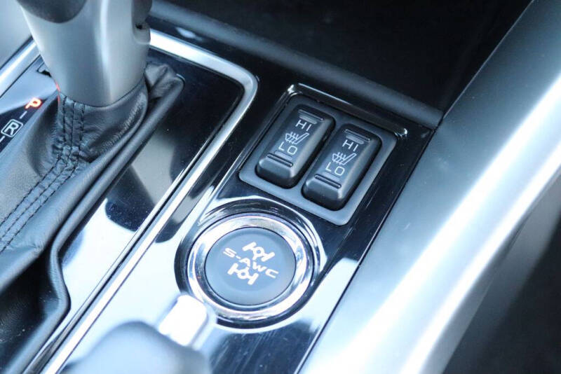 2025 Mitsubishi Eclipse Cross LE