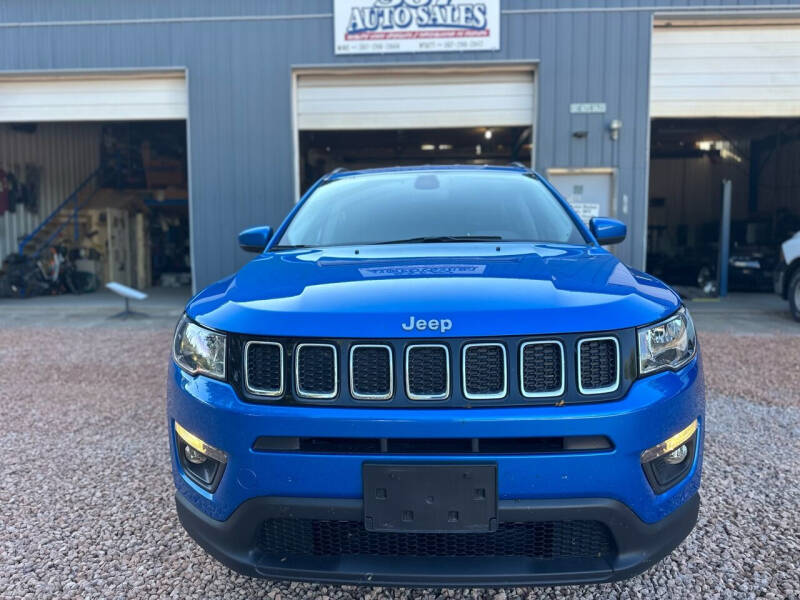 2020 Jeep Compass Latitude photo 3