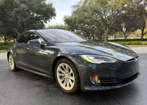 2017 Tesla Model S 90D