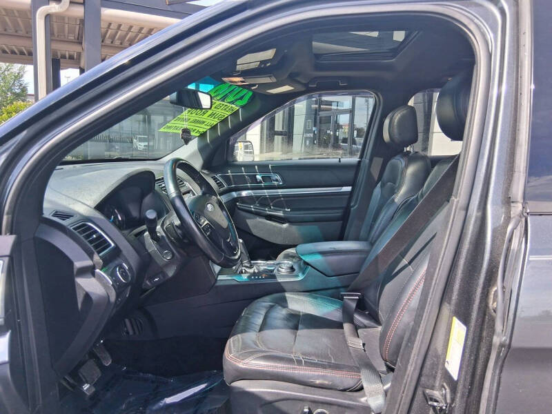 2016 Ford Explorer Sport