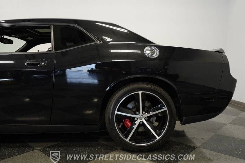 2010 Dodge Challenger SRT8