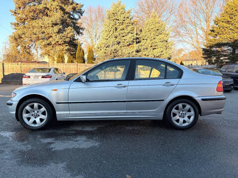 2004 BMW 3 Series 325xi