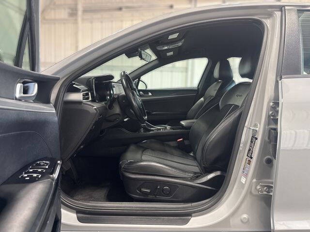 2022 Kia K5