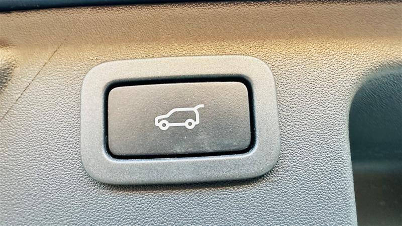 2018 Land Rover Discovery Sport SE