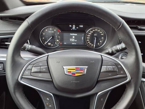 2024 Cadillac XT5 Luxury