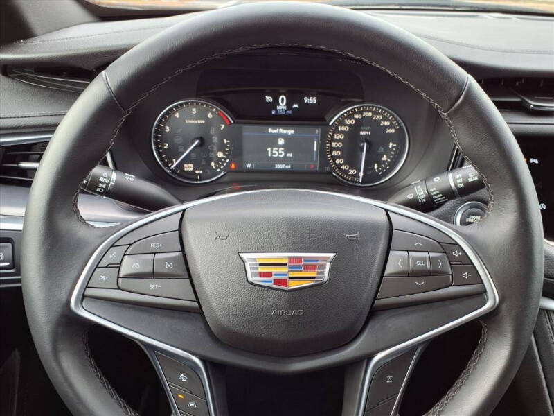 2024 Cadillac XT5 Luxury