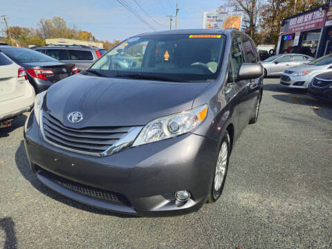 2014 Toyota Sienna
