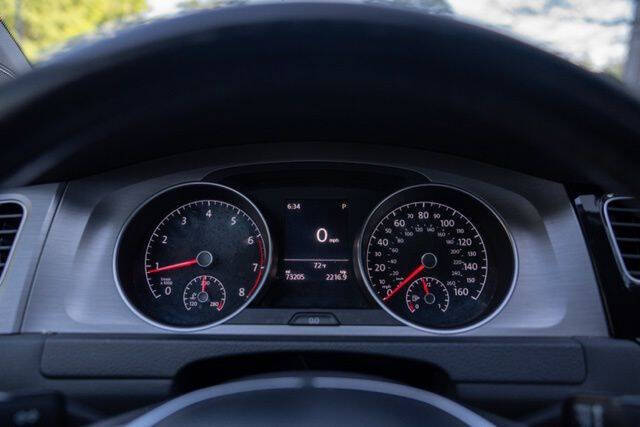 2015 Volkswagen Golf TSI S